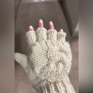 Cream Knit Convertible Mittens